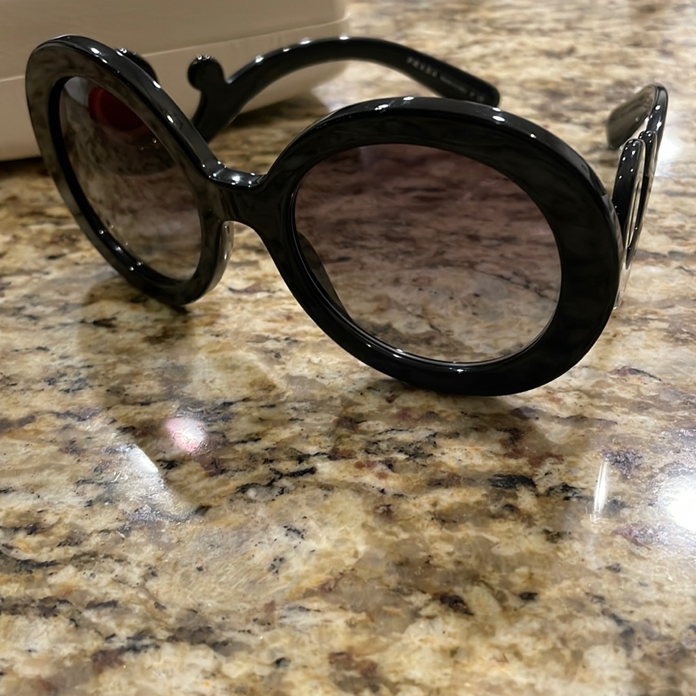 Black Prada Baroque Round Sunglasses